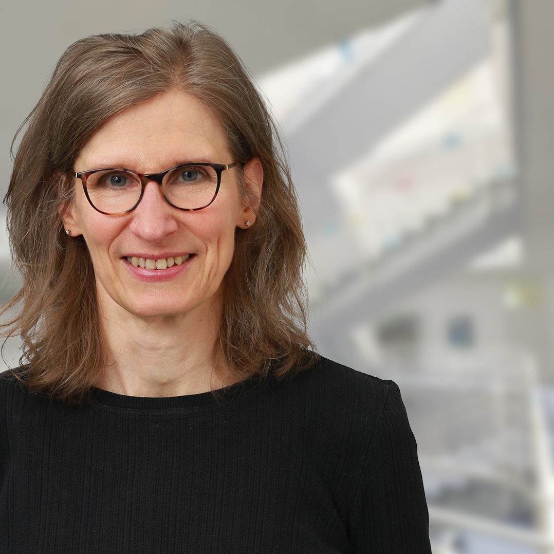Dr. Andrea Fleck